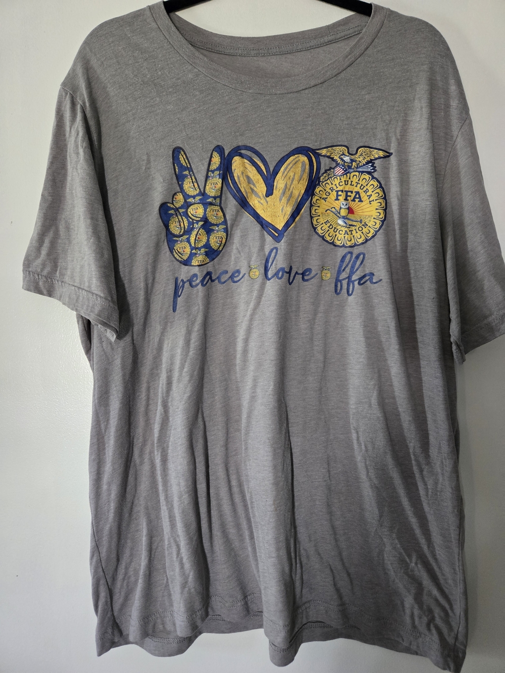 Peace Love FFA Graphic Tee - Gray